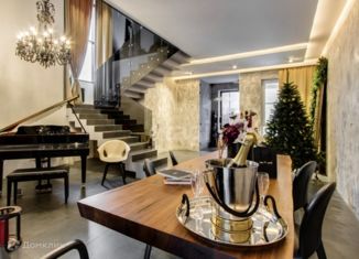 Продается таунхаус, 330 м2, Красногорск, улица Александра Блока, 14