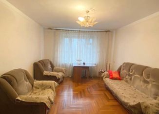 Продаю двухкомнатную квартиру, 56.3 м2, Нальчик, Самотёчная улица, 43, район Александровка