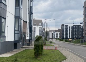 Продам двухкомнатную квартиру, 50 м2, городской посёлок Дубровка, улица Достоевского, 6