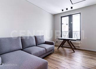 Продажа 2-ком. квартиры, 69 м2, Москва, Кастанаевская улица, 66, метро Кунцевская