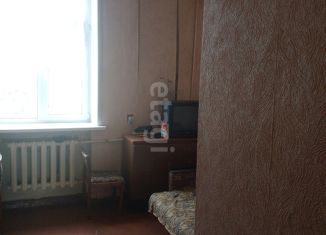 Продам комнату, 14 м2, Саратов, улица имени Челюскинцев, 175, Кировский район