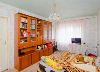 Продаю двухкомнатную квартиру, 39.9 м2, Череповец, Центральная улица, 9