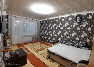 Продам 2-комнатную квартиру, 55 м2, Астраханская область, Дальняя улица, 3