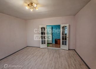 Продаю 1-комнатную квартиру, 39 м2, Сургут, улица Чехова, 5/1