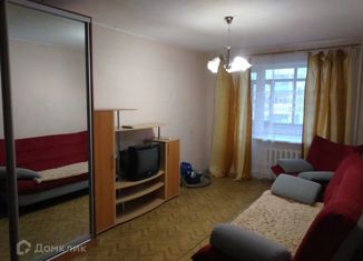 Сдам в аренду 1-комнатную квартиру, 32 м2, Ивановская область, проспект Строителей, 32