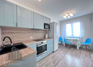 Сдаю 2-ком. квартиру, 58 м2, Санкт-Петербург, Северный проспект, 123к1, Северный проспект