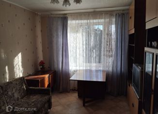 Продаю 3-комнатную квартиру, 52 м2, Ленинградская область, Центральная улица, 5
