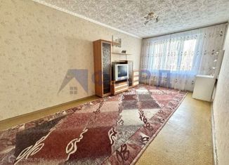Продажа трехкомнатной квартиры, 61 м2, Татарстан, бульвар 60-летия Октября, 5