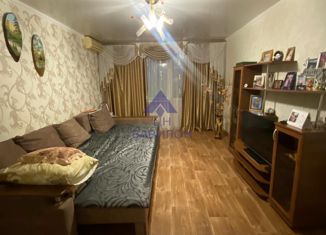 Продаю двухкомнатную квартиру, 52 м2, Волгодонск, Пионерская улица, 105