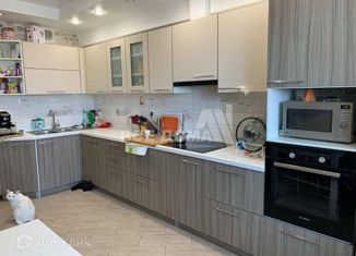 Продам трехкомнатную квартиру, 134 м2, Ставрополь, улица Чехова, 75