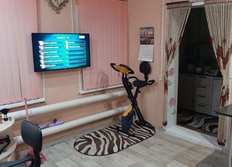 Продажа 3-комнатной квартиры, 40 м2, Петровск, Советская улица, 65