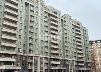 Трехкомнатная квартира на продажу, 129 м2, Махачкала, улица Титова, 144к2, ЖК Родные Просторы