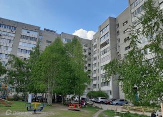 Продается 4-ком. квартира, 72.5 м2, Пенза, улица Аустрина, 162, Октябрьский район