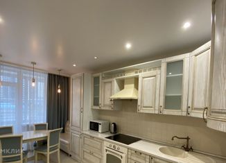 Продаю 3-комнатную квартиру, 85 м2, Краснодар, ЖК Фреш, улица имени Валерия Гассия, 4/7лит3