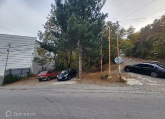 Земельный участок на продажу, 10 сот., посёлок городского типа Виноградное, улица Красина, 2Н