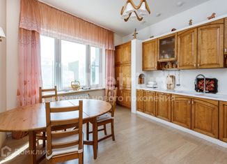 Продаю 3-ком. квартиру, 95 м2, Москва, Сосновая аллея, 1, Сосновая аллея