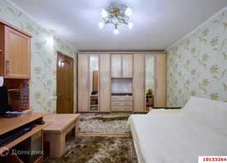 Двухкомнатная квартира на продажу, 56 м2, Краснодар, микрорайон Черемушки, улица Вишняковой, 51