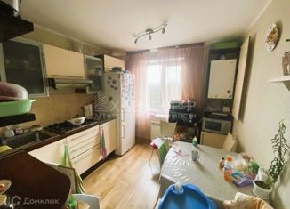 Продам двухкомнатную квартиру, 51 м2, поселок городского типа Новофёдоровка, Севастопольская улица, 20