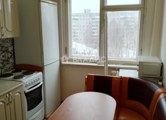 Двухкомнатная квартира в аренду, 52 м2, Тюменская область, 8-й микрорайон, 44