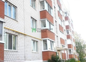 Продается 1-ком. квартира, 35 м2, село Завьялово, Садовая улица, 62