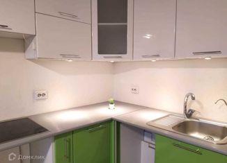 Продается 2-ком. квартира, 62.5 м2, Мурино, Привокзальная площадь, 3к4, ЖК Эланд