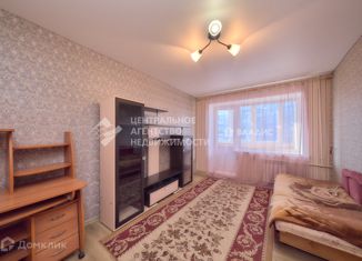 Продается 2-комнатная квартира, 42 м2, Рязанская область, улица Есенина, 61