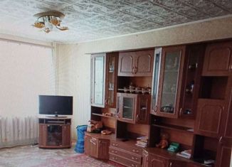 Продам трехкомнатную квартиру, 66 м2, село Вятское, улица Новикова, 53