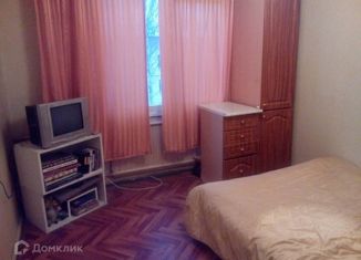 Сдается в аренду 2-комнатная квартира, 40 м2, Санкт-Петербург, Кировский район, Дачный проспект, 16к2