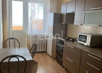 Аренда 2-комнатной квартиры, 60 м2, Тюмень, улица Муравленко, 5, Центральный округ