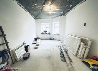 Продаю 2-комнатную квартиру, 54.3 м2, Надым, улица Зверева, 50