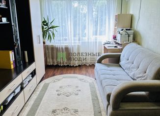 Продается 1-комнатная квартира, 32.5 м2, Кировская область, улица Баумана, 8