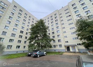 Продается 4-ком. квартира, 86.7 м2, рабочий посёлок Оболенск, Осенний бульвар, 3Б