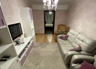 Продается трехкомнатная квартира, 55.9 м2, Москва, улица Паршина, 15, улица Паршина