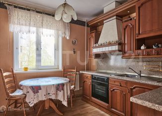 3-комнатная квартира на продажу, 70.6 м2, Санкт-Петербург, Афонская улица, 16, Афонская улица