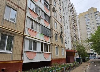 Продам 4-комнатную квартиру, 84 м2, Белгородская область, улица Будённого, 11