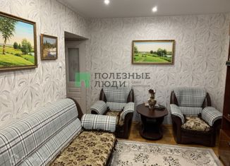 Продается 2-ком. квартира, 43.1 м2, Ижевск, улица Холмогорова, 12, жилой район Север