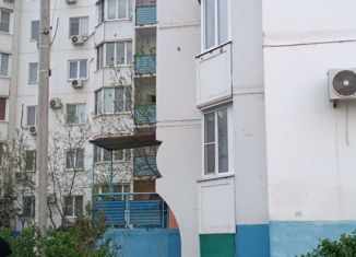Продаю двухкомнатную квартиру, 52.7 м2, Астраханская область, Бульварная улица, 10