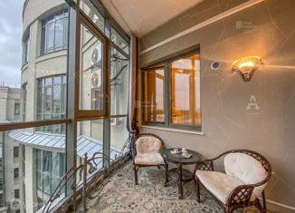 Сдам в аренду двухкомнатную квартиру, 55 м2, Санкт-Петербург, Большая Посадская улица, 12, Большая Посадская улица