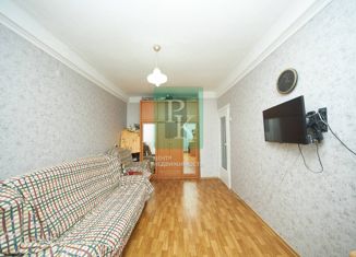 Однокомнатная квартира на продажу, 32 м2, Севастополь, улица Глухова, 3
