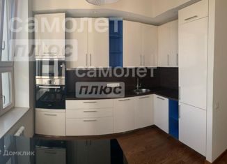 Продаю трехкомнатную квартиру, 57 м2, Москва, Выборгская улица, 7к1, метро Водный стадион