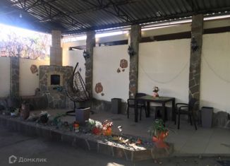 Продается дом, 213.1 м2, поселок городского типа Горячеводский, улица Будённого, 54