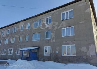 Продается 3-ком. квартира, 59 м2, деревня Нариманова, Центральная улица, 22