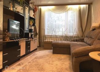 Продаю 1-ком. квартиру, 32.2 м2, Выборг, улица имени А.К. Харитонова, 76