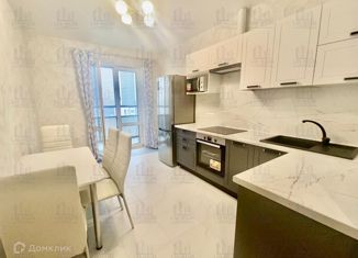 Сдам 1-ком. квартиру, 42 м2, Санкт-Петербург, Большой Сампсониевский проспект, 77, метро Лесная