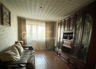 Продается трехкомнатная квартира, 58 м2, рабочий посёлок Шилово, Первомайская улица, 20