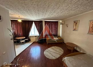 Продается квартира студия, 34 м2, Астрахань, Южная улица, 25к1, Советский район