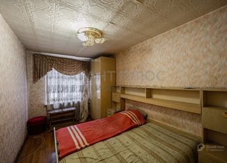 Сдается 3-комнатная квартира, 60 м2, Липецк, улица М.И. Неделина, 15, Советский район