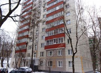 Трехкомнатная квартира на продажу, 66 м2, Москва, Новощукинская улица, 14, станция Щукинская