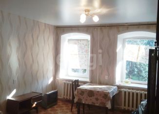 Продам 2-ком. квартиру, 40.2 м2, Воронеж, проспект Революции, 9, Центральный район