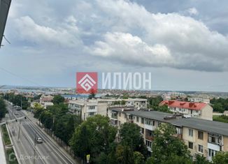 Продаю двухкомнатную квартиру, 54 м2, Севастополь, улица Истомина, 12